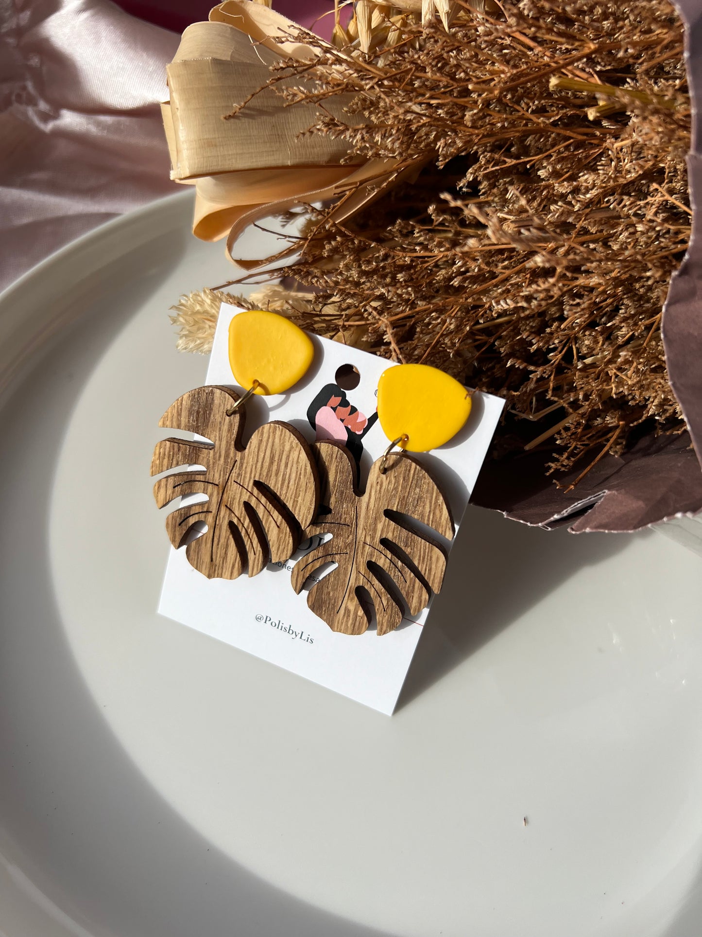 Monstera Earrings