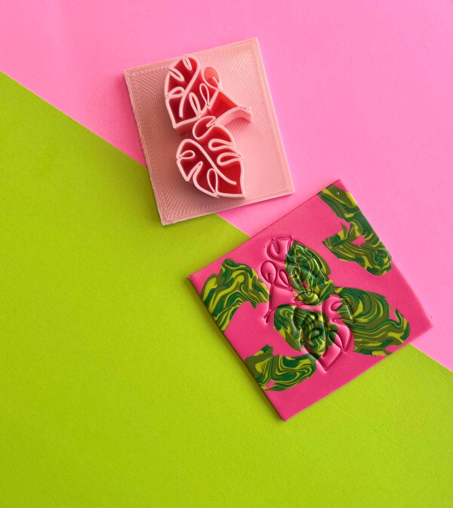Estampilla de monstera