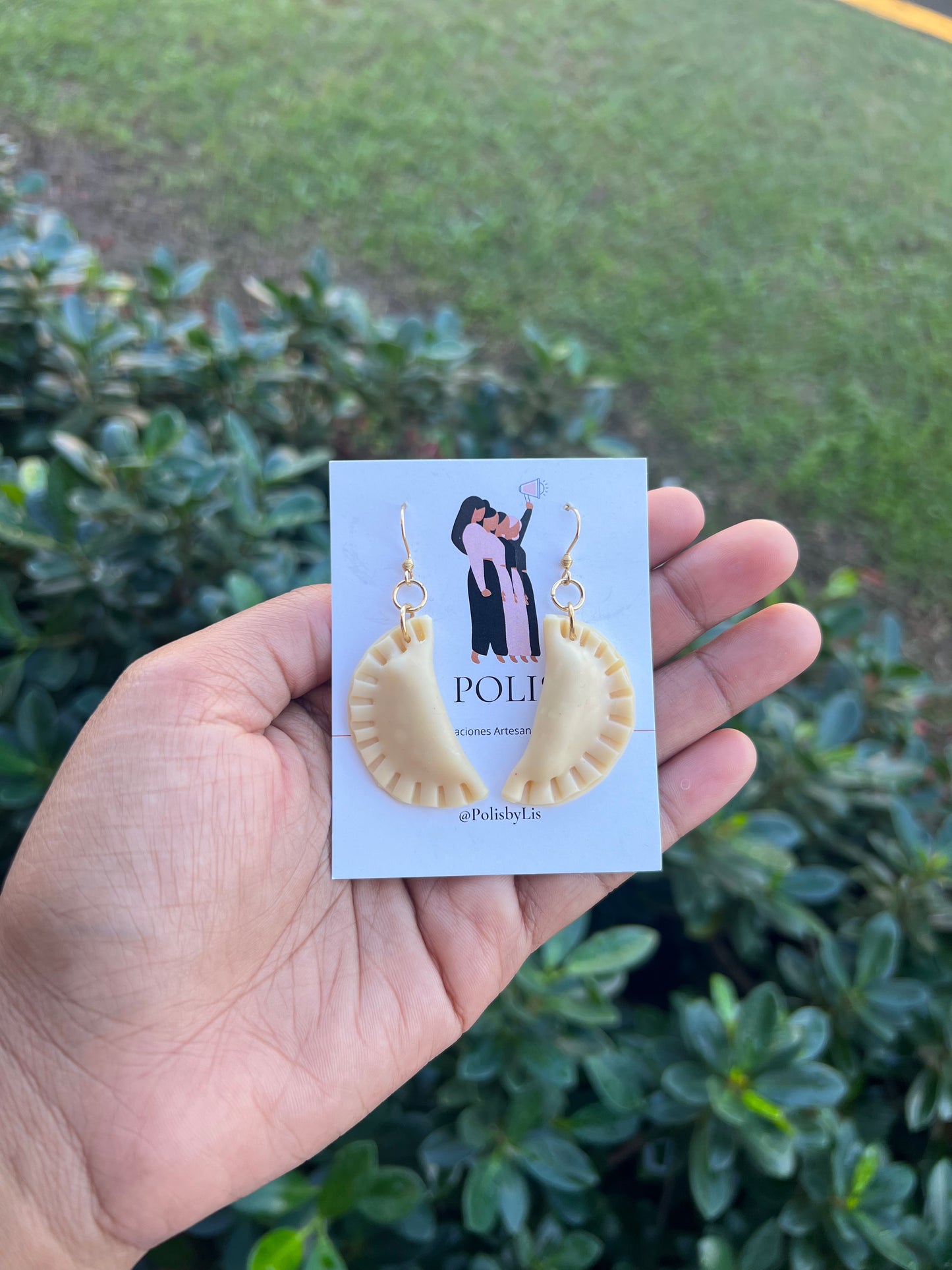 Pastelillo/empanadilla earrings