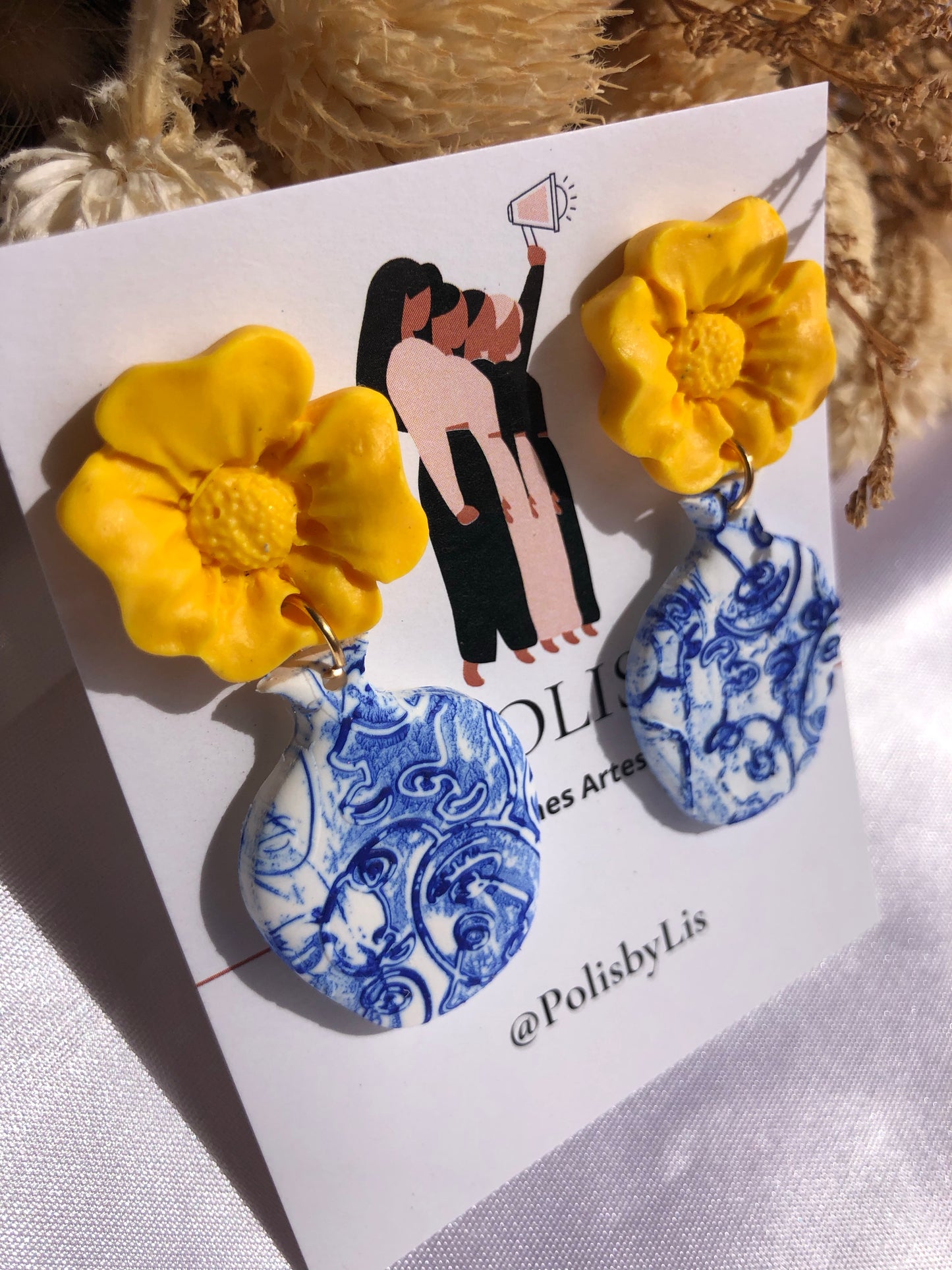 Locura earrings