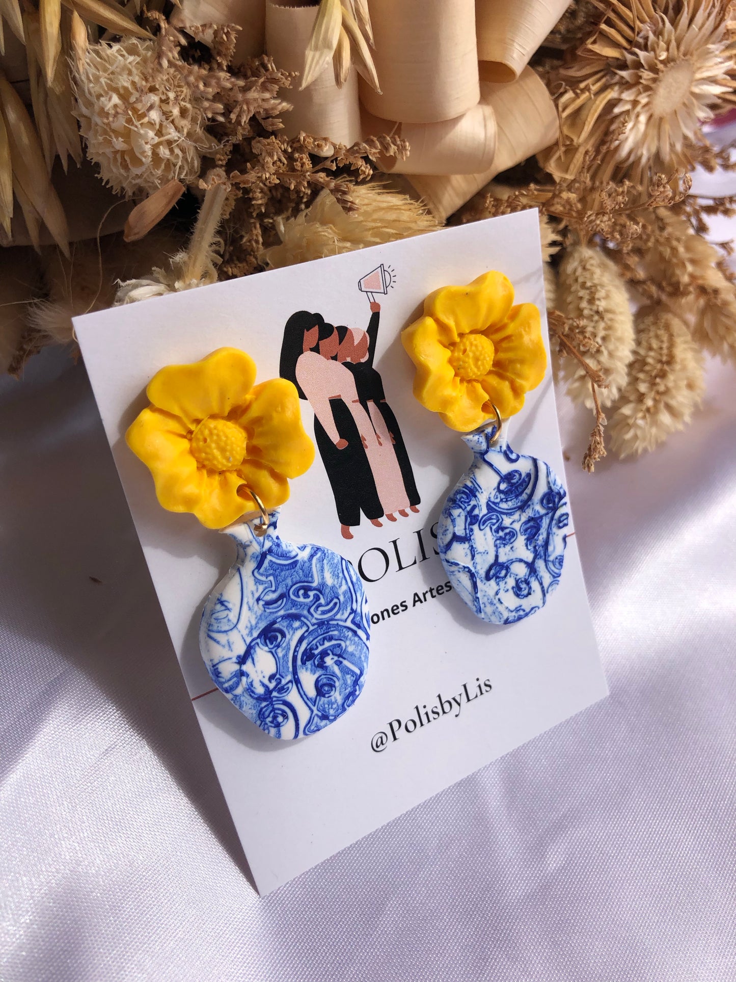 Locura earrings