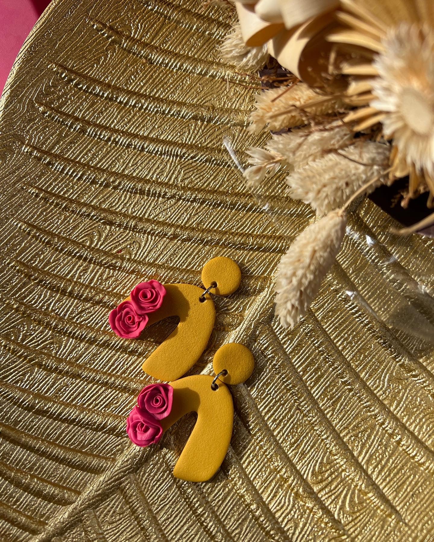 Bella earrings