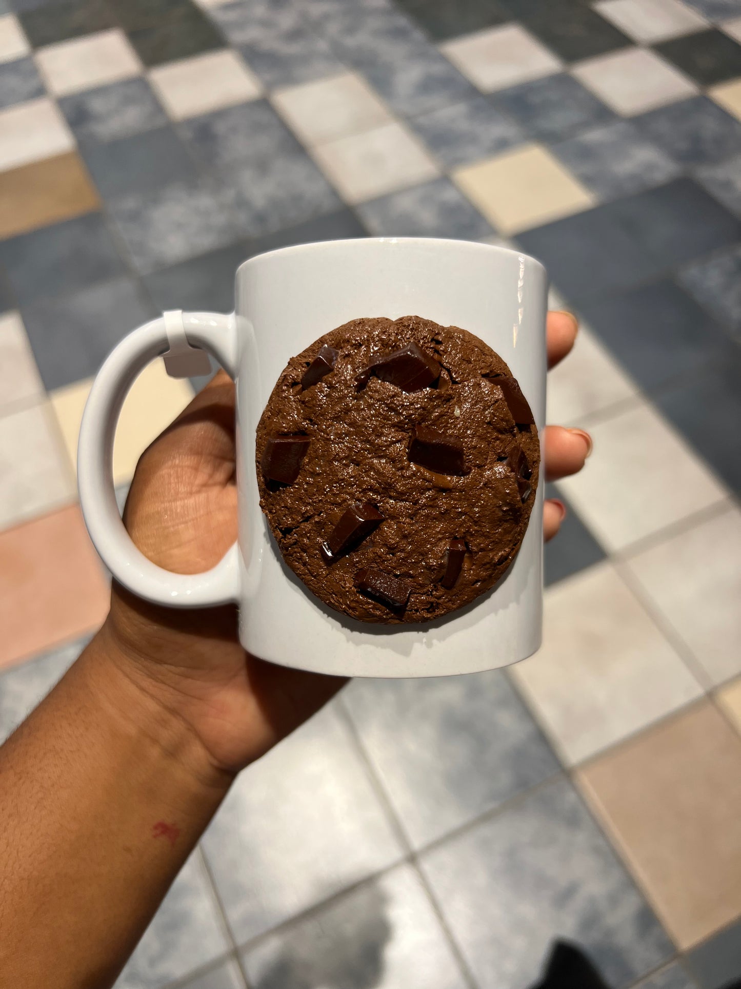 Chocolate cookie mug