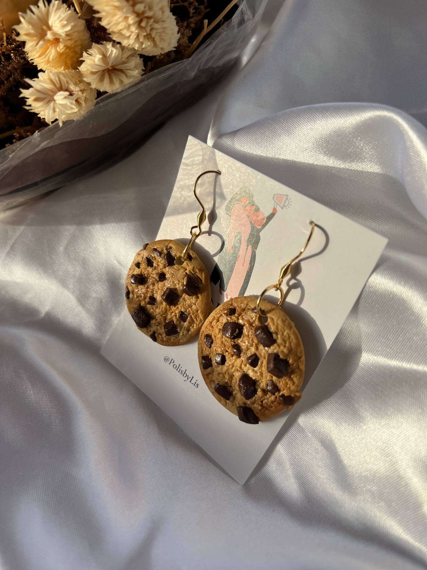 Chocolate chip cookies earrings